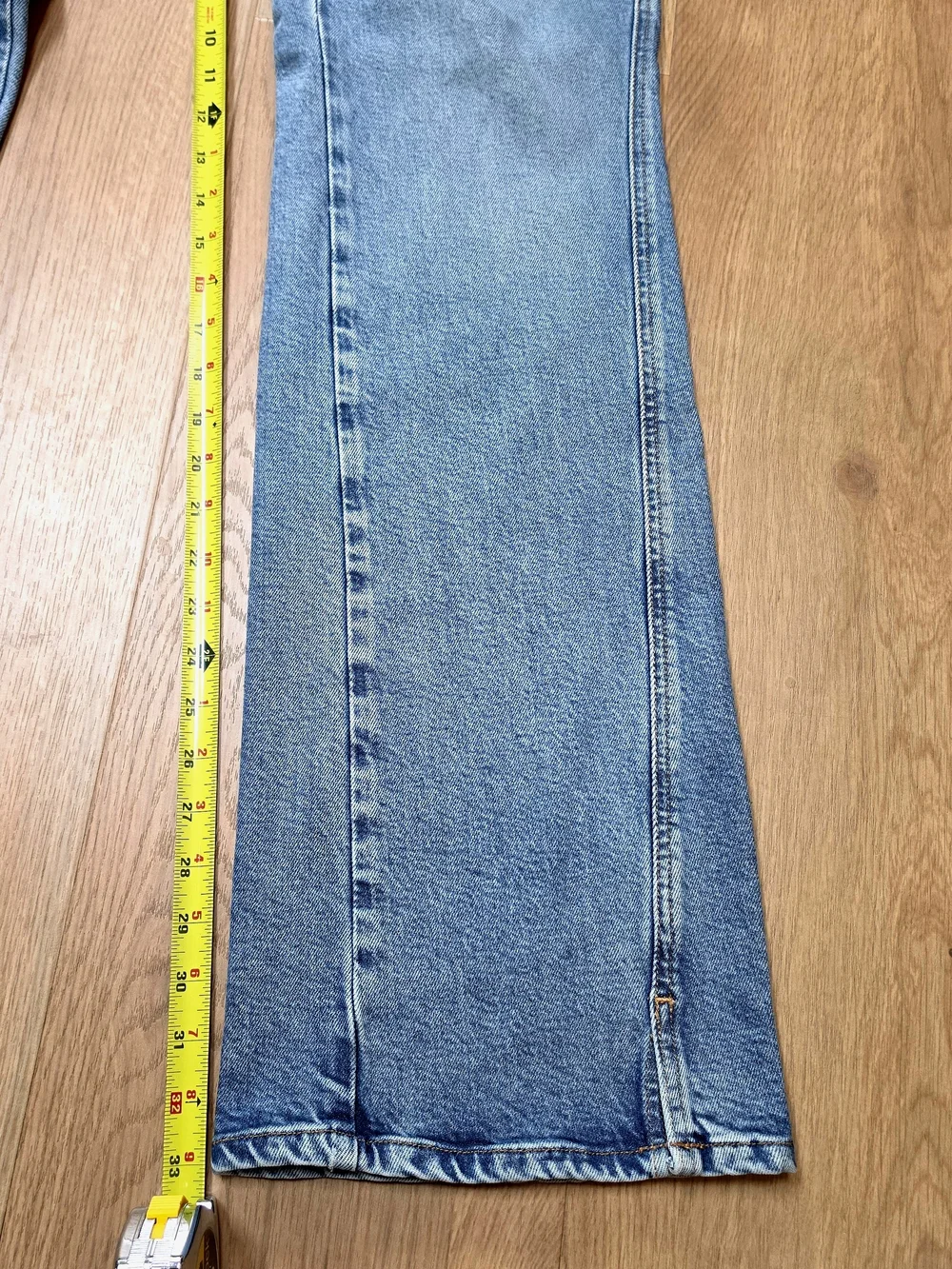 NWT Good American good curve bootcut High-Rise Light Blue Jeans - Women - Picture 4 of 6
